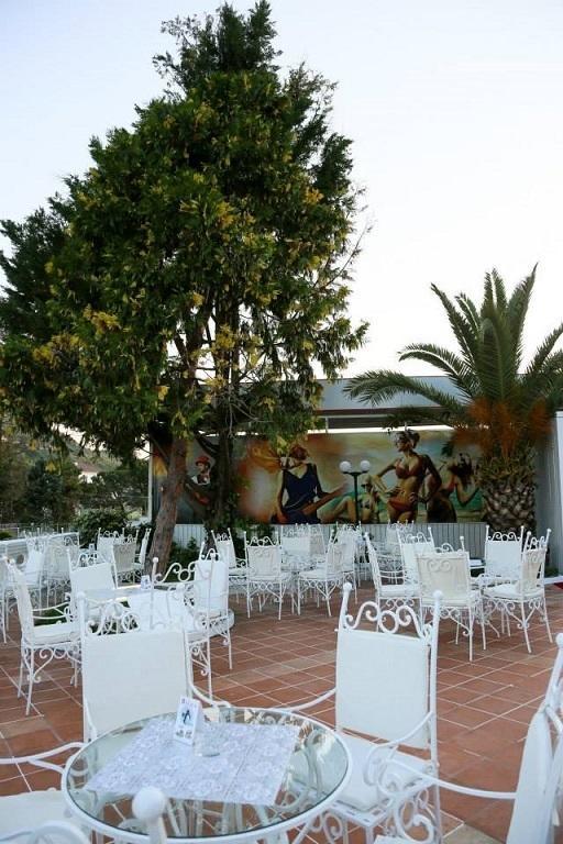 Merlin Park Tirana