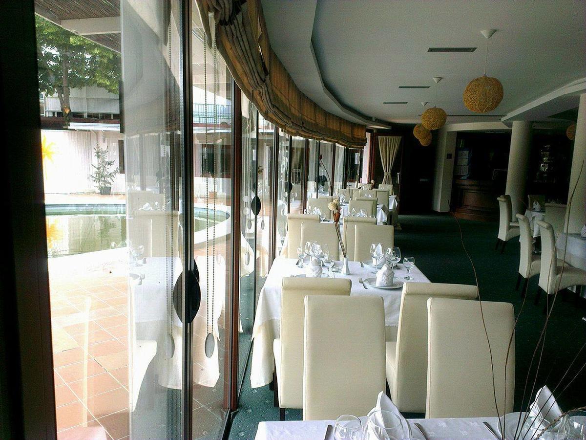 Merlin Park Resort Tirana